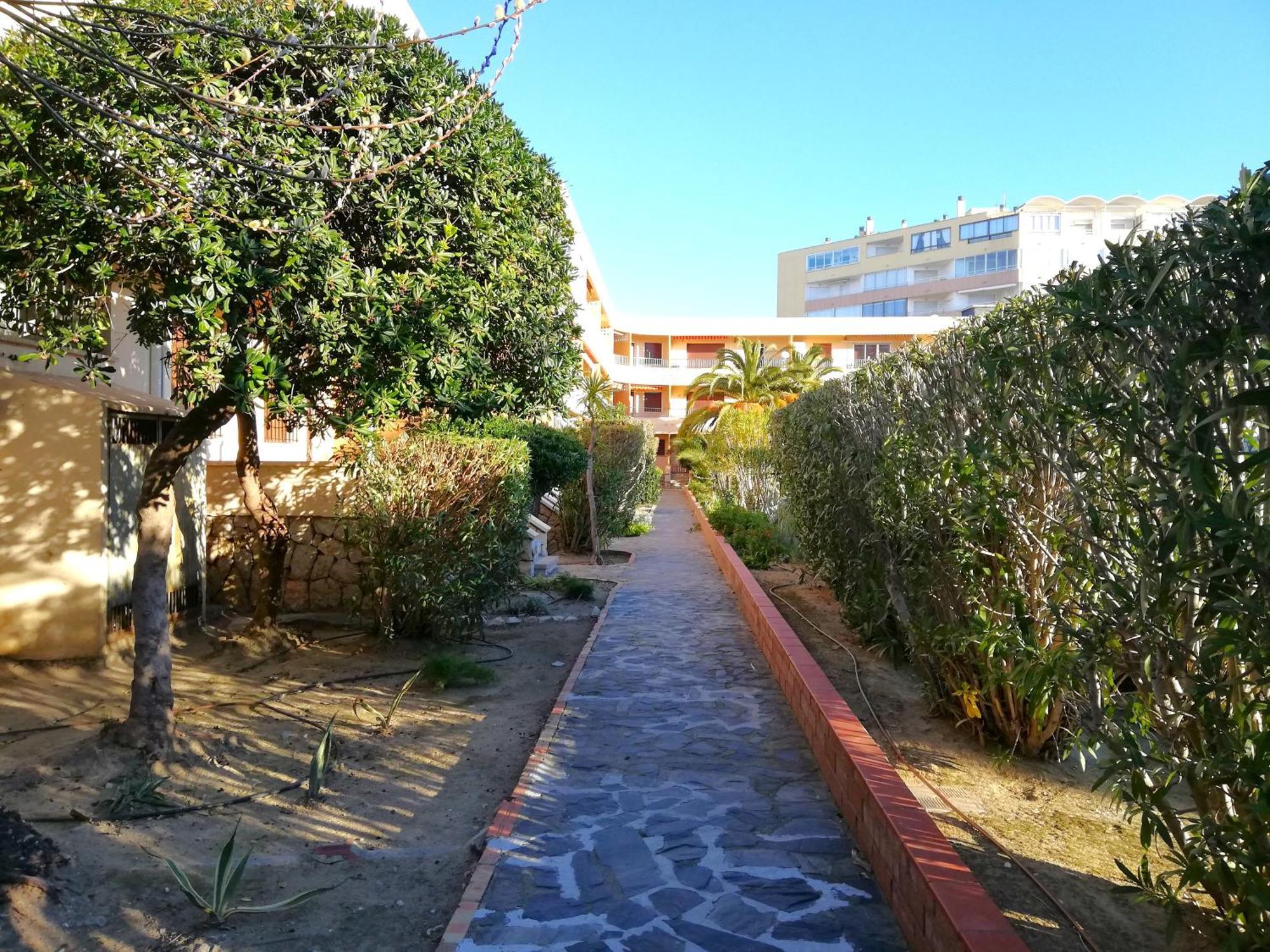 Global Immo 1035 Sol Levante โรเซส ภายนอก รูปภาพ