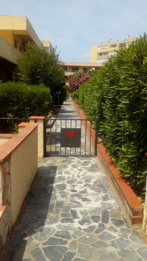 Global Immo 1035 Sol Levante โรเซส ภายนอก รูปภาพ